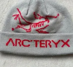 Arc’teryx Rolling Word Toque beanie