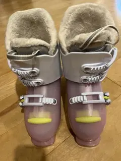 【1回のみ使用・送料込】PURE CONSCIOUS スキーブーツ23cm