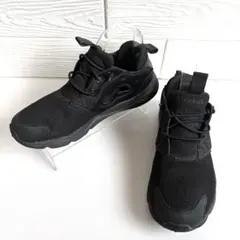 ☆人気モデル ☆Reebok FURYLITE トリプルブラック 23.5cmのサムネイル