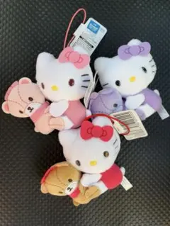 サンリオ　ハローキティ カラフルベアマスコット 3種