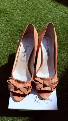 【大人可愛い】銀座かねまつ 立体リボン オープントゥパンプス 24cm