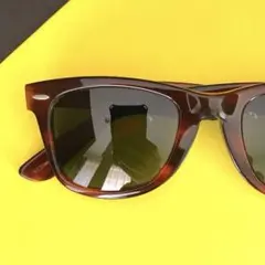 B&L RAY-BAN WAYFARER FE e80's