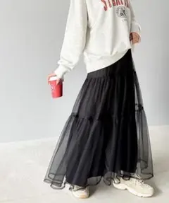 チュールレイヤードティアードロングスカート