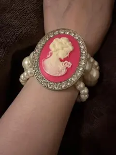 ヴィンテージカメオ風パールブレスレット