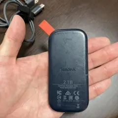 SanDisk Portable SSD 2TB 本体のサムネイル
