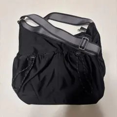 Item thumbnail for item 3d081677-b454-4b8d-a42e-ae0b14caa5f2