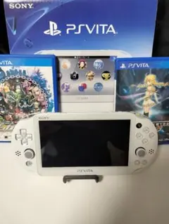 PSVITA PCH-2000 本体 +ソフトケース + ゲームソフト2本
