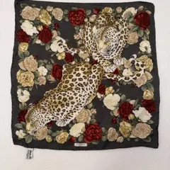 美しい✨極美品✨フェラガモ シルクスカーフ ヒョウ柄 花柄 大判