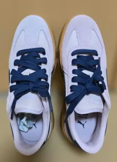 カルメン ティートゥーエス PUMA 厚底スニーカーのサムネイル