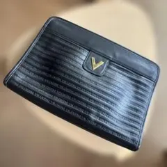 【美品】VALENTINO レザー クラッチバッグイタリア製 保管品のサムネイル