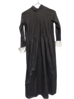 ブラックハイネックロングワンピース