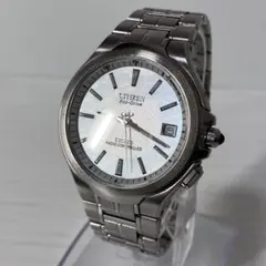 CITIZEN EXCEED エコドライブ 電波時計 チタン素材　シェル文字盤