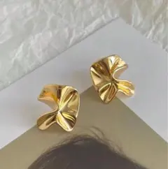 Item thumbnail for item 3e782fce-1a1e-4fec-bc5c-05a3159c3d59