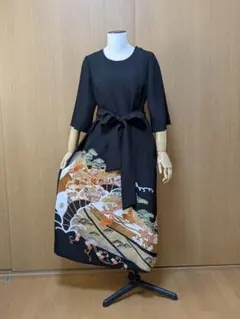 着物リメイク　ロングドレス　留袖　Ｍ〜Lのサムネイル