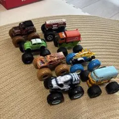 Hot Wheels モンスタートラック 8台セット
