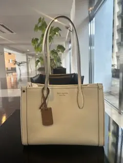 ケイトスペード KATE SPADE トートバッグ レザーマーケットMARKETのサムネイル