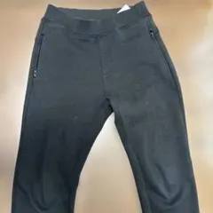 ユニクロ スウェットパンツ ジョガーパンツ ブラック キッズ 130