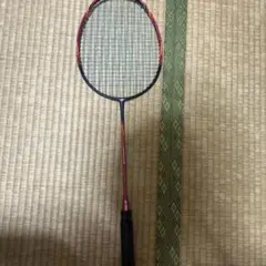 ナノフレア700バドミントンラケット