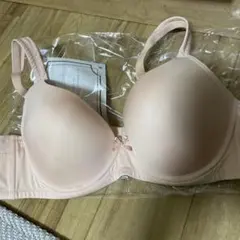 ワイヤー入脇すっきり柔らかモールドブラジャー　トリンプピンクベージュ　C95のサムネイル