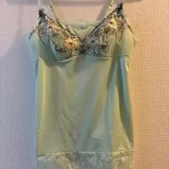 Triumph 花柄刺繍 キャミソール ミントグリーン