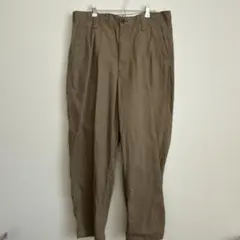 UNIQLO U ベージュ チノパン