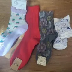 靴下屋　チュチュアンナ　くつした4点セット