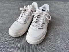 Nike Air Force 1 グレー スニーカー