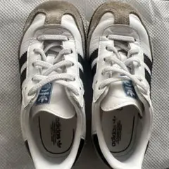 adidas samba 子供用ホワイト/ブラック スニーカー