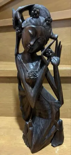 木製女性像 彫刻 ダークブラウンアンティーク 木製女性像 彫刻 ダークブラウン - メルカリ