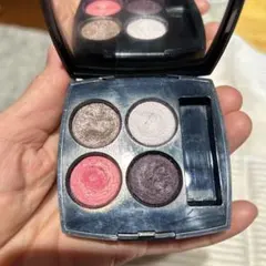 CHANELレ キャトル オンブル228