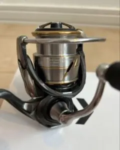 Daiwa 20 LUVIAS FC LT 2000S スピニングリールのサムネイル