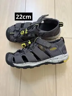 KEEN アウトドアサンダル グレー/イエロー　22センチ