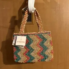 カラフルジグザグパターンウッドビーズバッグ