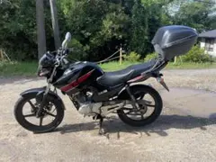 YBR125 キャブモデル いちばん古いモデルだと思います - メルカリ
