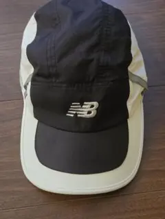 new balance ニューバランス ドライクールキャップ 黒×白　フリーのサムネイル