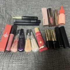 Laka Perfect Twin Lip チェーンケース付き エスターバニー - メルカリ