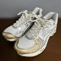 【美品】アシックス ゲルカヤノ14 ホワイト/クリーム 27.5cm
