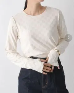 アイボリー Tシャツ