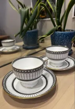 2025年最新】ウェッジウッド 黒壺の人気アイテム - メルカリ