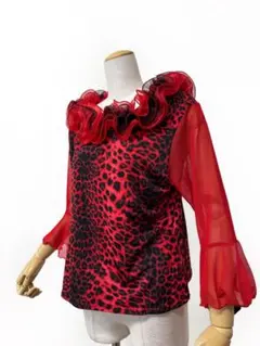 【ワイルド】新品　ゆったり　オーガンジーフリル付き　ヒョウ柄カットソー赤p367