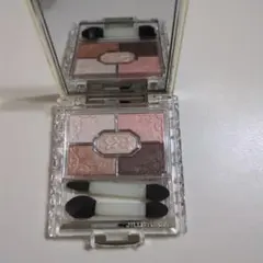 Item thumbnail for item 273b22ee-684d-459a-95f0-0556839973b3