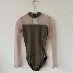 Nela モデル　ロングスリーブレオタード