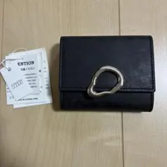 新品　ローリーズファーム　お財布のサムネイル