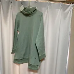 CROCODILE グリーン タートルネック 長袖ニット