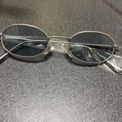 シルバーオーバルフレームサングラス