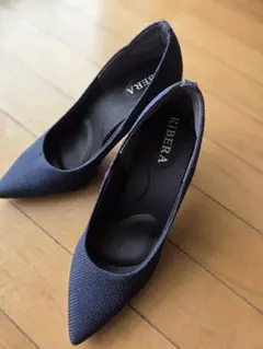 KIBERA ネイビー ポインテッドトゥ ハイヒール　22.5㌢