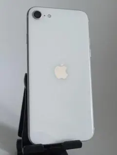 Apple iPhone SE 64GB ホワイト 本体のサムネイル