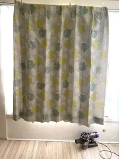 横100×縦137cm 1枚のみ　モンステラ　グリーン　ドレープカーテンのサムネイル