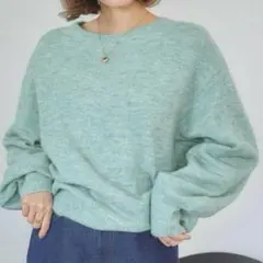【新品】ティティベイト☘️バックリボン ニット セーター ミント グリーン系