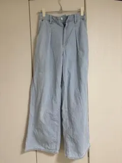 GU ライトデニムワイドパンツ　ライトブルー